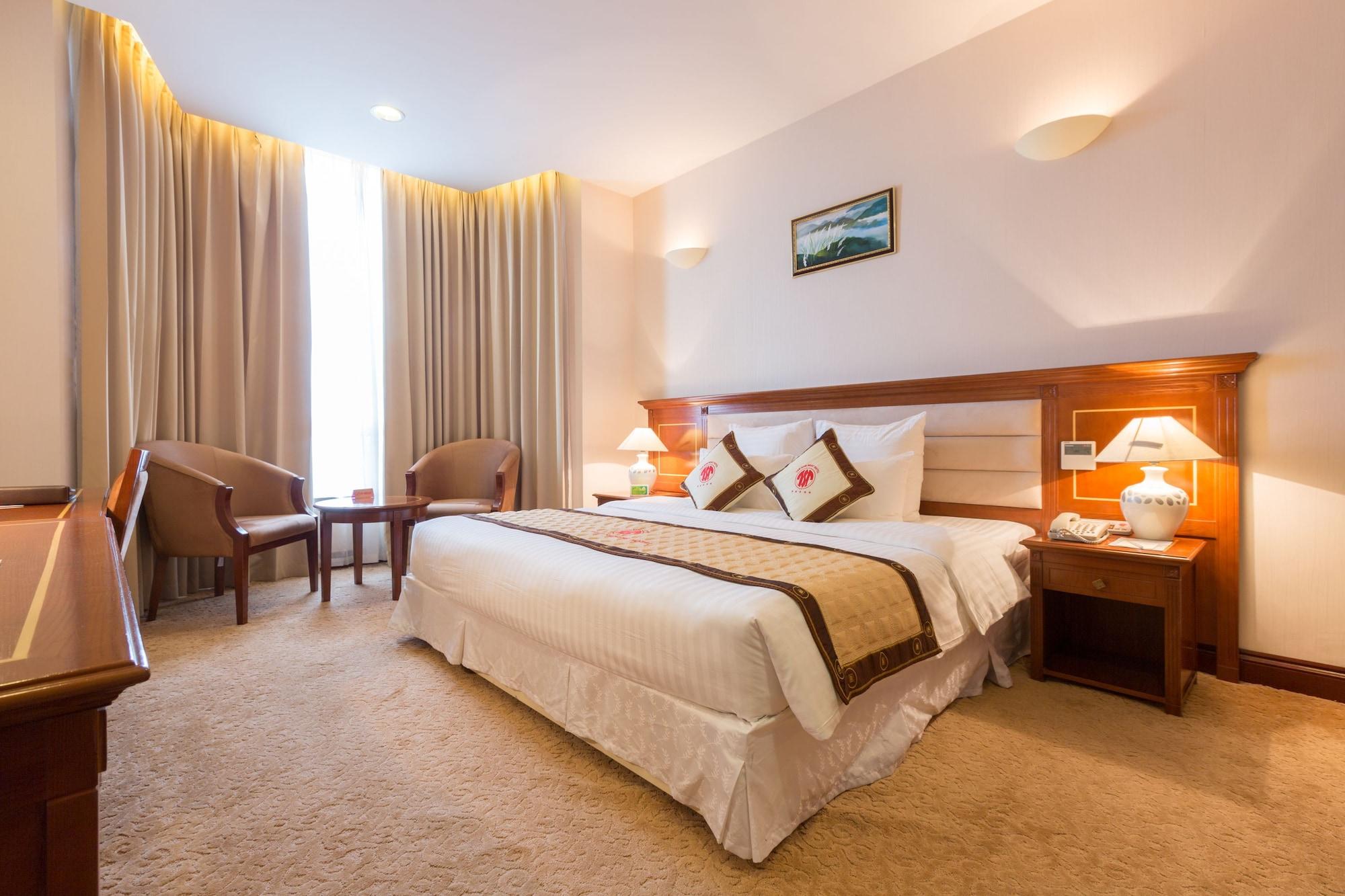 Tan Son Nhat Saigon Hotel Хошимин Экстерьер фото