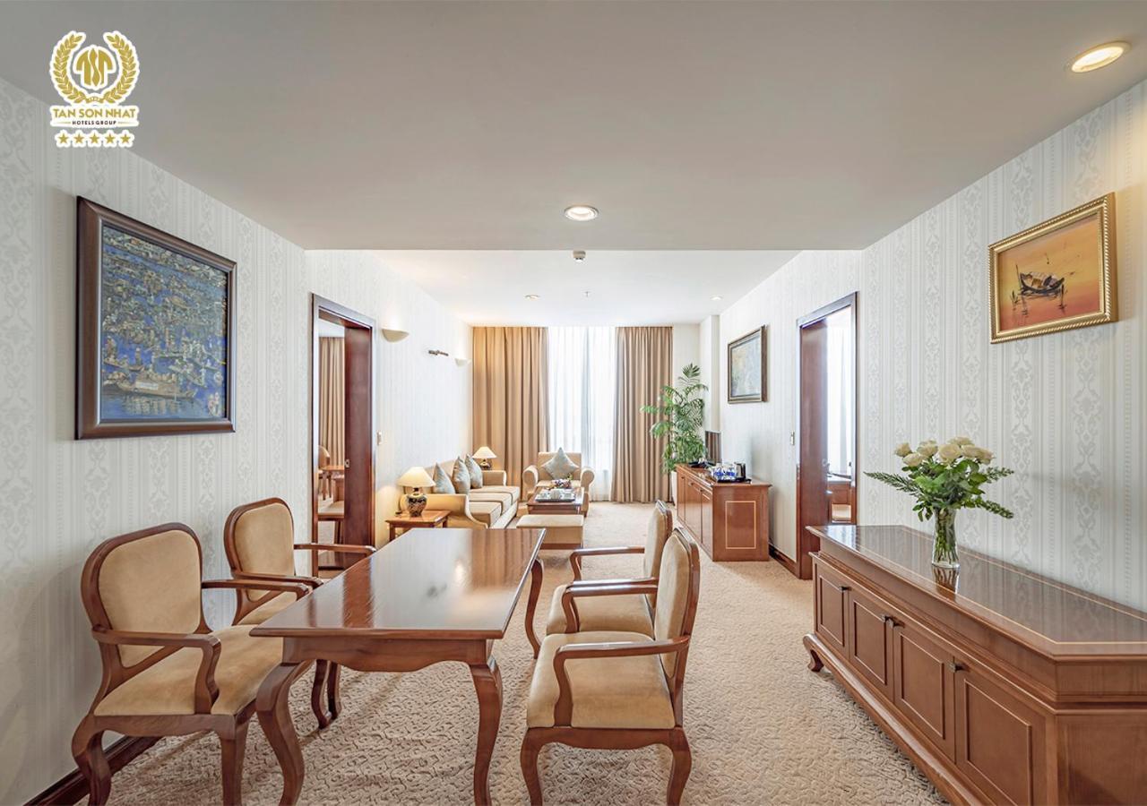 Tan Son Nhat Saigon Hotel Хошимин Экстерьер фото