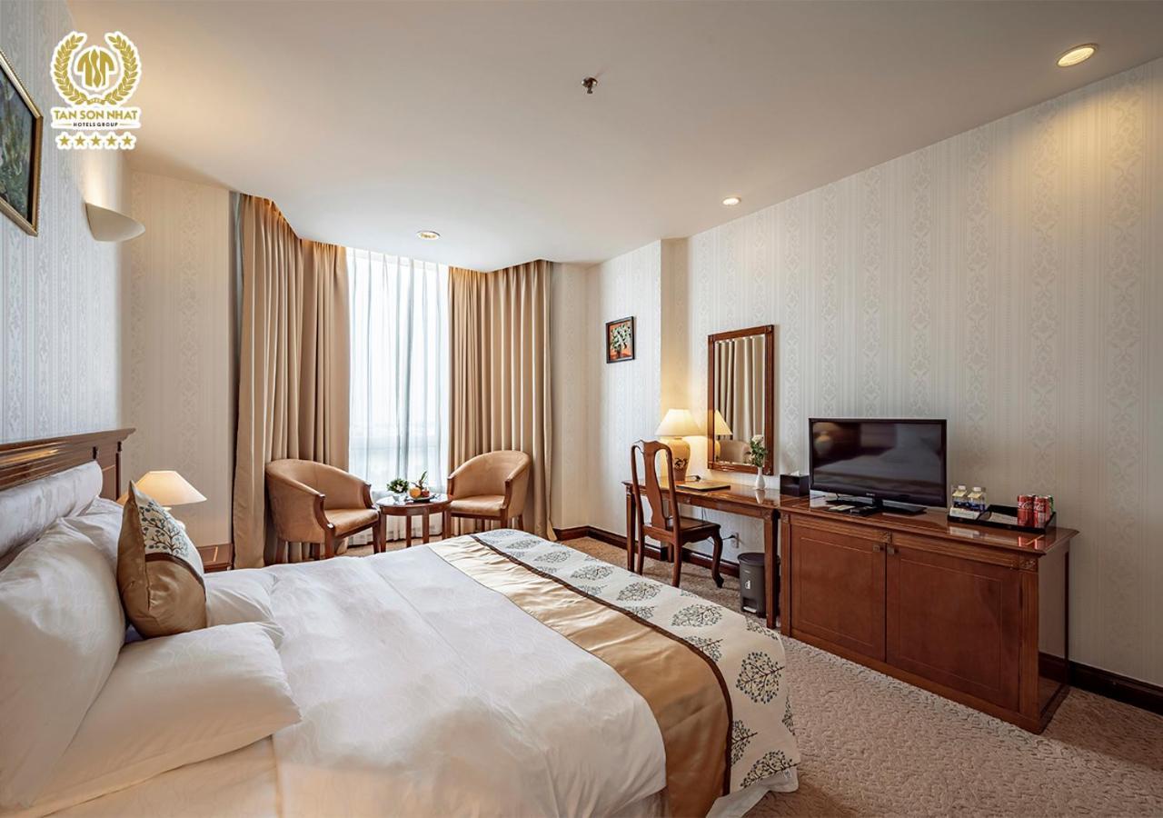 Tan Son Nhat Saigon Hotel Хошимин Экстерьер фото