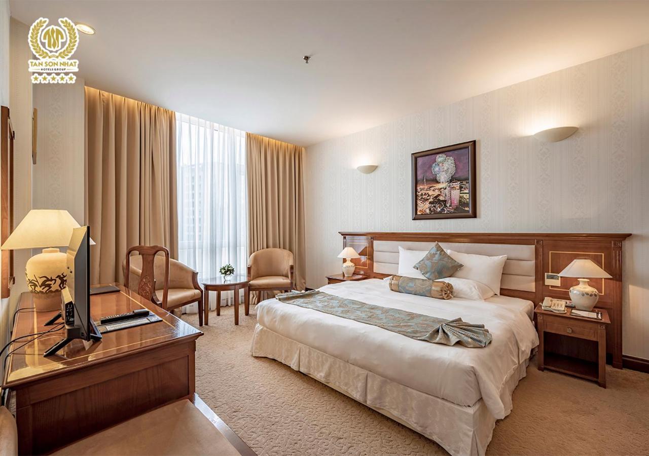 Tan Son Nhat Saigon Hotel Хошимин Экстерьер фото
